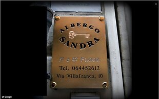 Hotel Sandra