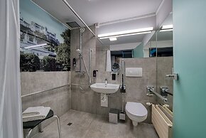 FourSide Hotel Salzburg, Trademark Collection by Wyndham
