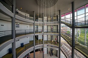 FourSide Hotel Salzburg, Trademark Collection by Wyndham
