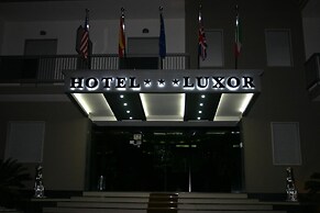 Hotel Luxor