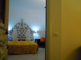 Leonardo's Rooms