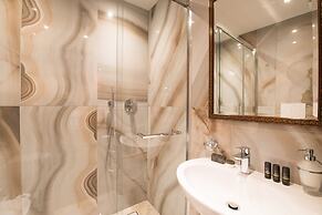 Locanda Leon Bianco on the Grand Canal