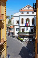 Tasso Suites & Spa