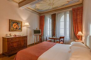 In Piazza della Signoria - Residenza d'Epoca