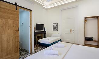 Hostal Girona