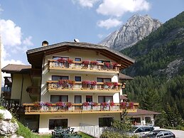 Dolomites Inn