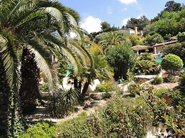 Royal Cottage