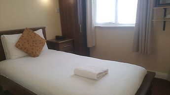 Hazelbrook House B&B