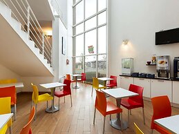 hotelF1 Reims Tinqueux