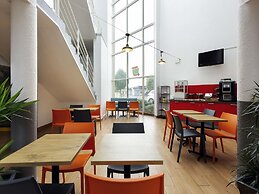 hotelF1 Reims Tinqueux