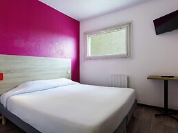 hotelF1 Reims Tinqueux