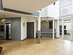hotelF1 Reims Tinqueux