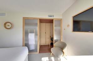 Les Elmes - Hôtel, Spa & Plage Privée