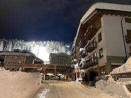 Hotel Ariston