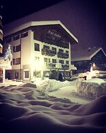 Hotel Ariston
