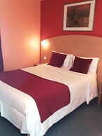 Hotel initial by balladins Roissy CDG / Saint-Mard