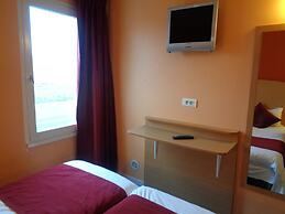 Hotel initial by balladins Roissy CDG / Saint-Mard