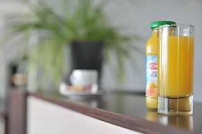 Hotel initial by balladins Roissy CDG / Saint-Mard