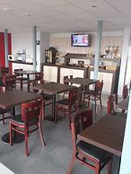 Hotel initial by balladins Roissy CDG / Saint-Mard