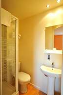 Hotel initial by balladins Roissy CDG / Saint-Mard