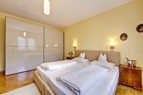 Gartenresidence Zea Curtis