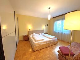 Gartenresidence Zea Curtis