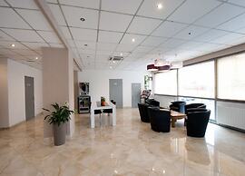 Hotel Milton (ex Gis Hotel)