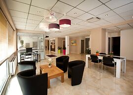 Hotel Milton (ex Gis Hotel)