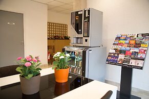 Hotel Milton (ex Gis Hotel)