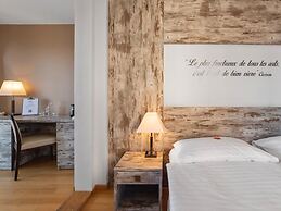Hotel Art De Vivre