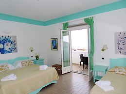Hotel Ossidiana Stromboli Center