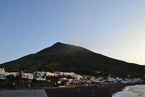 Hotel Ossidiana Stromboli Center