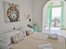 Hotel Ossidiana Stromboli Center