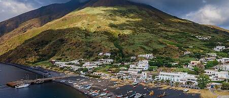 Hotel Ossidiana Stromboli Center
