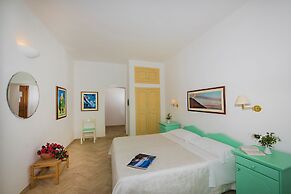 Hotel Ossidiana Stromboli Center