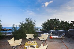 Hotel Ossidiana Stromboli Center