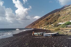 Hotel Ossidiana Stromboli Center