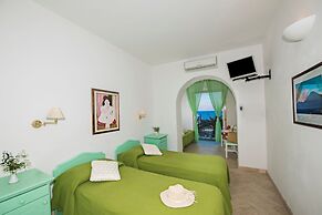 Hotel Ossidiana Stromboli Center