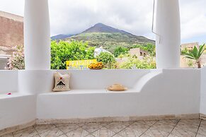 Hotel Ossidiana Stromboli Center