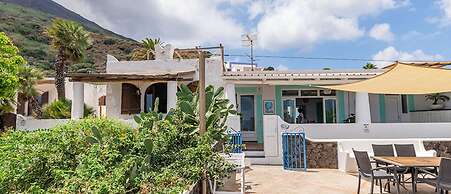 Hotel Ossidiana Stromboli Center