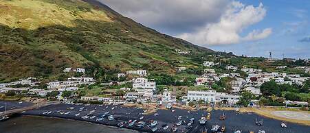Hotel Ossidiana Stromboli Center