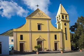 Hotel Ossidiana Stromboli Center