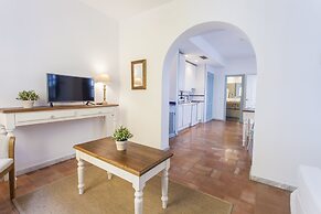 Apartamentos Suites Santa Cruz