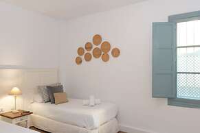 Apartamentos Suites Santa Cruz