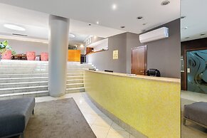 Aston Hotel