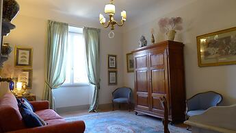 Relais Cavalcanti Guest House