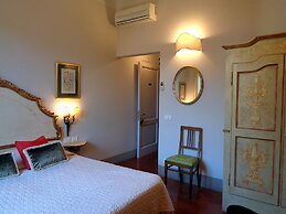 Relais Cavalcanti Guest House