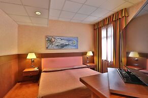 Palace Hotel Moderno