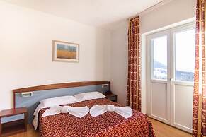 Hotel Excelsior Cimone