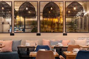 Lyric Hotel Paris